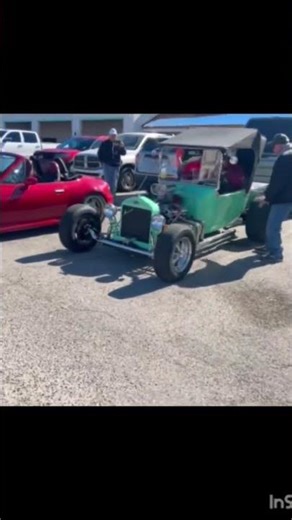 This Classic Hot Rod Sounds Nasty #youtubeshorts #shortsfeed #classiccars #exclusive #hotrod #old