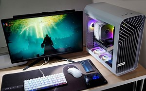 白银黑经典配色，2k分辨率完美畅玩《艾尔登法环》的PC主机