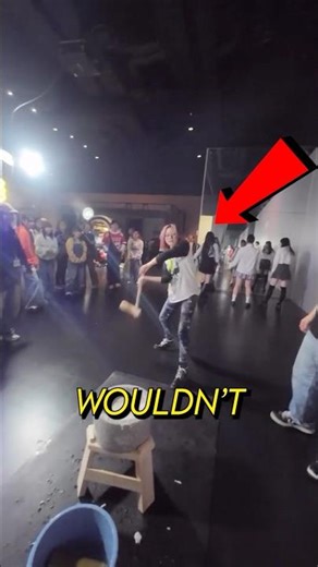 She was bragging too much… 😯😯