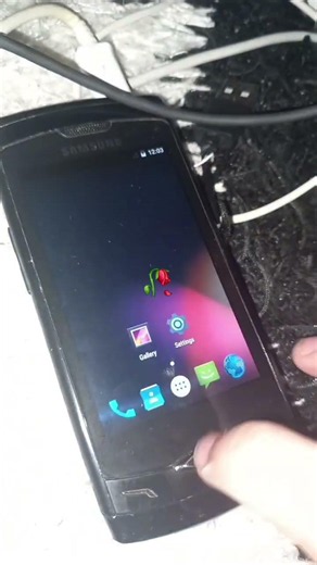 Samsung Wave ama Android 5.0.2? #retro #samsung