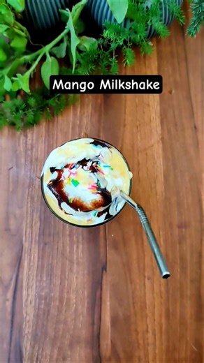 Mango Milkshake with vanilla ice cream| mango smoothies #mangomilkshakerecipe , summer special drink