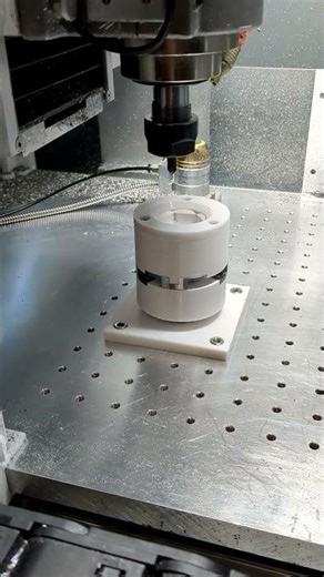 Automatic tool changer v2 for a hobby CNC - impact-style tightening, ~35 Nm on ER20