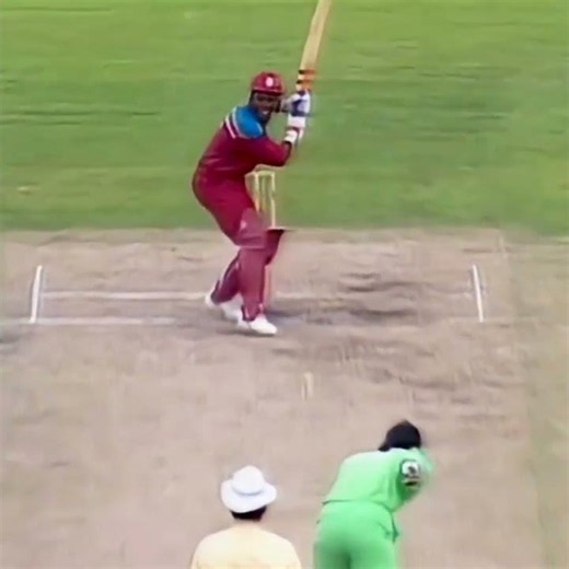 The First Time Wasim Akram Faced Brian Lara in a World Cup #cricketlover #shortsvideo