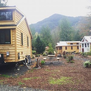 Home Sweet Tiny Home | Tiny House Giant Journey