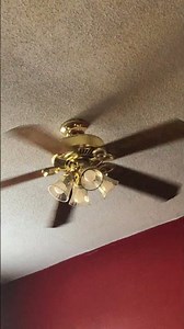 Hampton bay Huntington iii ceiling fans (running on low speed) (4k 60 fps)