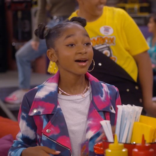 127K views · 2K reactions | I was not emotionally prepared for the fact that '90s slang is now for old people.  THAT GIRL LAY LAY | Netflix Family | Facebook