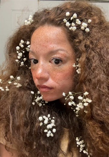 70s Vintage Hairstyle Tutorial for Perfect Boho Look