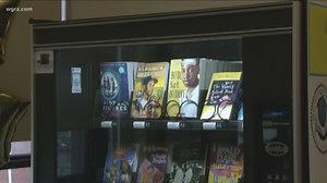 NY public school gets book vending machine