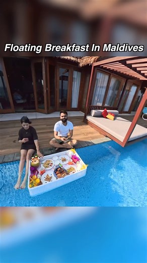 Lakhneet Vlogs on Instagram: "Our Floating Breakfast In Maldives 😍 #neetubisht #lakhneet #lakhneetvlogs #travel #maldives"