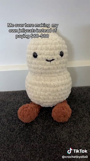 Create Your Own Peanut Jelly Cat with Crochet Techniques
