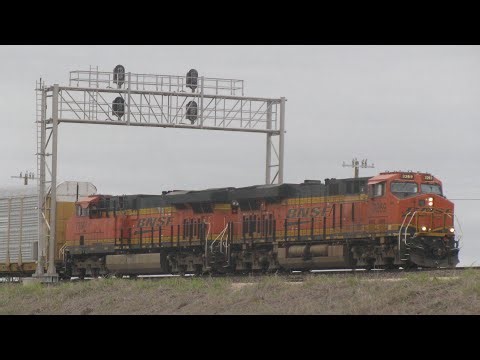BNSF Coal Train & Auto-Rack Train Outside Heidenheimer Tx | Pacific Phoenix Studios