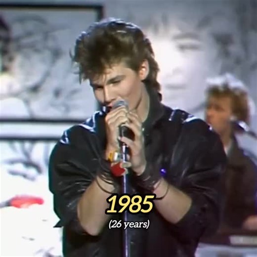Le beau Morten Harket ❤️💕, chanteur du groupe a-ah, à travers les années... Qui n'était pas amoureuse de lui à l'époque ? Moi, je l'étais complètement 💖✨💘 #RetroNostalgie #aha #musique #pourtoi #fyp