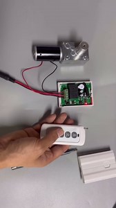 DC Motor Speed Controller with Remote Control 12V 24V PWM stepless Speed Control Switch 10A Wireless Speed Controller Linear Actuator Motor Forward and Reverse Rotation