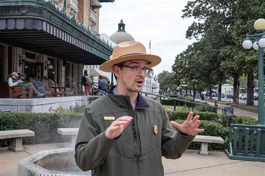 WATCH | Spring break brings surge of first-time visitors to Hot Springs National Park | Arkansas Democrat Gazette