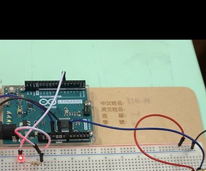 可變電阻控制LED亮度