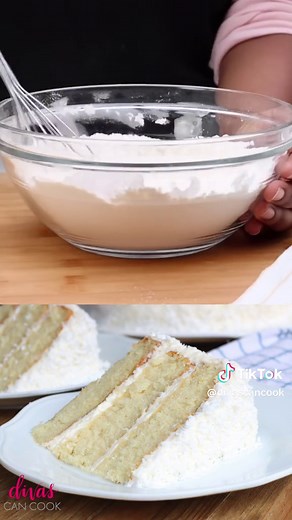 Nothing like homemade coconut cream cake! 😍🥥 #coconutcake #divascancook