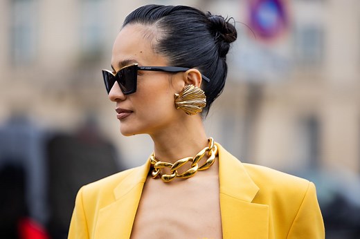How to Build a Capsule Jewelry Collection, According to Experts