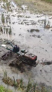 The third-generation remote-controlled farm tractor is a transitional product. The fourth is coming, but still has some bugs to fix! 😜 #Tech #Farm #LifeInChina | Xiao Chen