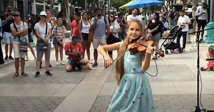 A Young Girl Plays Incredible Violin Rendition Of 'Hallelujah' To Stun The Crowd