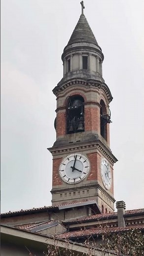 POV church bells ringing in Italy 🇮🇹 #italy #dailyitaly #pov #lifeinitaly