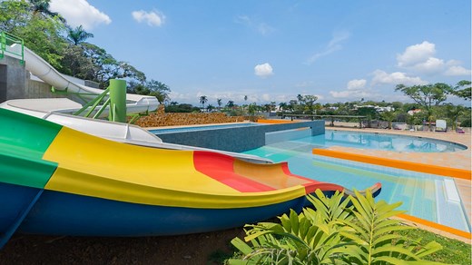 Centro Recreacional Club La Rivera