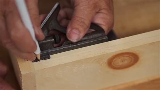 293K views · 3.1K reactions |  Combination squares are essential tools for precise measurements and perfect angles. Tom Silva explains how to use one like a pro. | This Old House | Facebook