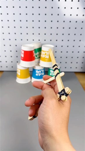 paper crafts creator on Instagram: "Title: DIY Mini Catapult with Popsicle Sticks Hashtags: #PopsicleStickCraft #DIYCatapult #STEMCraft #FunWithCrafts #HandmadeProjects"