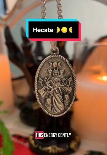 #hecate #hekate #greekmythology #spiritualprotection #witchvibes #guidance #energyshift #springtok #shopvideocarnival