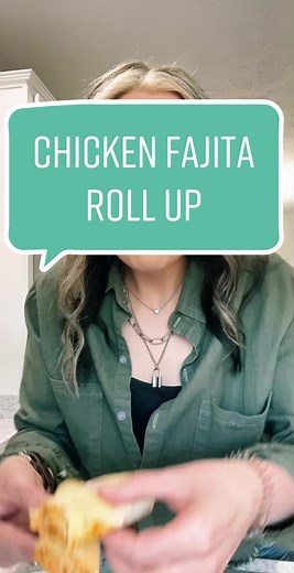 High protein, low calorie, low carb chicken fajita roll up! Cook at a higher temp or for more time if you want it crispier! #highproteinrecipes #lowcarbrecipes #lowcalorierecipe #highprotein #protein #lowcalorie #lowcarb #fajita #fajitas #easyrecipe #easymeal #easymeals #airfryer #airfryerrecipes #healthyliving #healthyrecipes #weightlosscheck #weightloss #weightlosstransformation #lowcaloriemeals #lowcarbmeals #highproteinmeals #wls