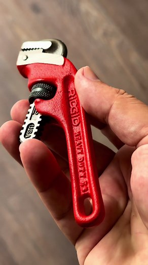 Llave RIDGID 31050: Herramientas Profesionales al Alcance