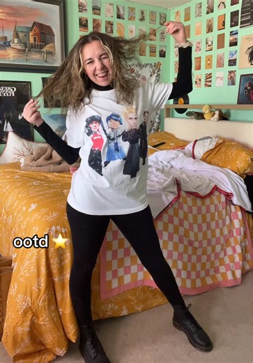 It’s giving 2016 @5 Seconds of Summer #5secondsofsummer #5sos #ootd