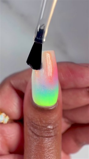 Aura Nail Art Ideas: Trendy Summer Ombre & Gradient Designs
