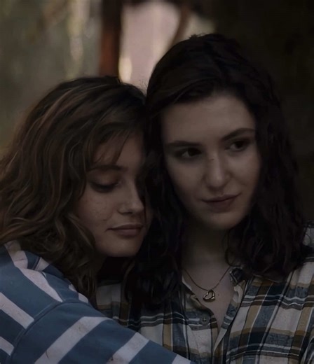 Exploring Shauna and Jackie's Dynamic in Yellowjackets