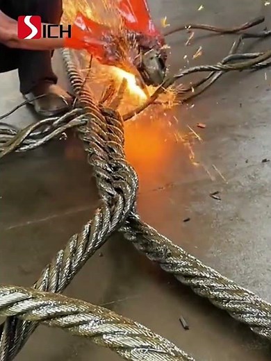 Inside the Fabrication Process: Cutting & Splicing Wire Rope Slings with Precision🛠️
