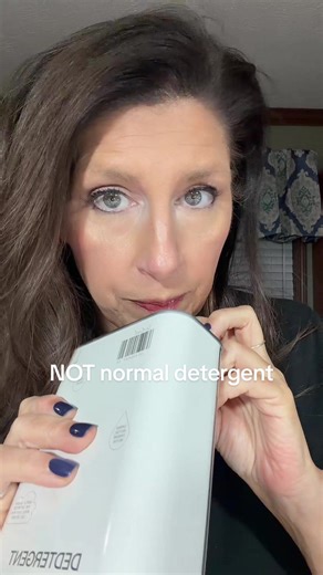 My laundry smells like a cool girl with her life together. DedCool Laundry Fragrance Dedtergent Xtra Milk is soft, and addictive — not overpowering, just expensive. #TikTokShopCreatorPicks #TikTokShopJumpstartSale #NewYearNewMe #DedCool #DedCoolXtraMilk