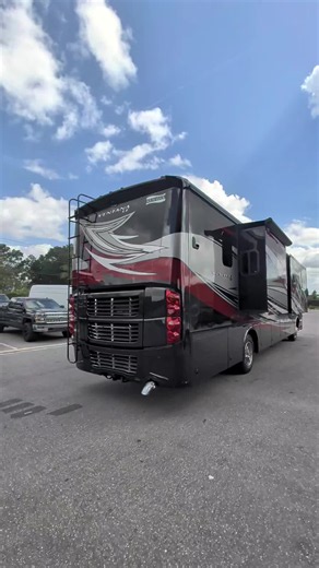 Newmar Diesel Motorhome for $155,500 at RV Select in Seffner Florida 🌴