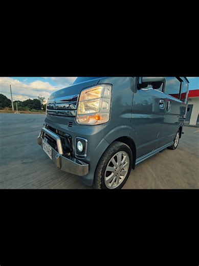 Night Stand on Wheels: DA17W Low Roof Review
