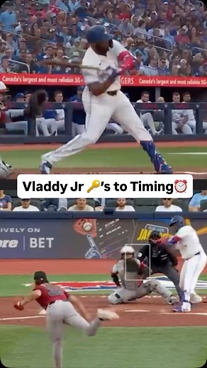 👉Timing. Timing. Timing. ⏱️ That’s the separator right there. Everyone talks about “hitting line drives all over the yard,” but that doesn’t just happen by accident — it’s built from rhythm, balance, and being on time. ⚾️ 👉When you’re on time, you can stay behind the baseball, let the barrel work through the zone, and drive it gap-to-gap with intent. 💥 👉This dude’s approach is next-level — he doesn’t chase pitches, he competes every single at-bat, and it showed under the bright lights of the