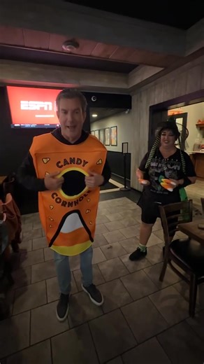 Costume Dance Party at The Fainting Goat starts NOW!👻 Get a piece of candy in the hole & WIN a PRIZE!🎉 Come by with your crew and hangout for a drink & lots of dancing!🕺 | Bob Kelly - Kelly's Kidz