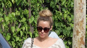 Lauren Conrad?s Springtime Fashion Staple Is Exactly What We Want to Wear Right Now