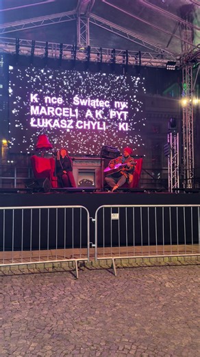 #merrychristmas #warsaw #singer #різдво #trend