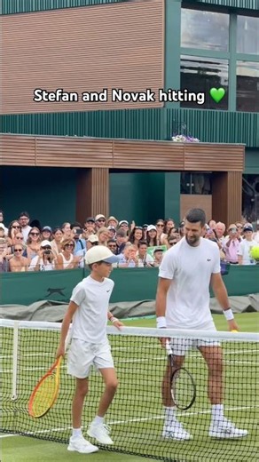 Novak warming up with his son 🥹