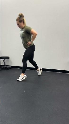 Lunge Jump - Double jump split lunge