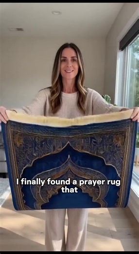 Dark Blue Dreamweaver Prayer Mat - Perfect for Pilgrimage and Decor