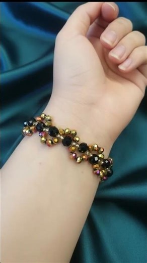 DIY Beaded Bracelet Making | Easy Handmade Jewelry Tutorial #shorts #tranding #diy #viral #bracelet
