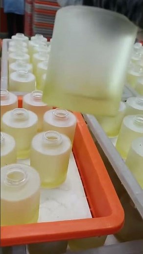 200ml Frosted Yellow Reed Diffuser Bottle: Premium Glass for Aromatherapy Brands 🌟