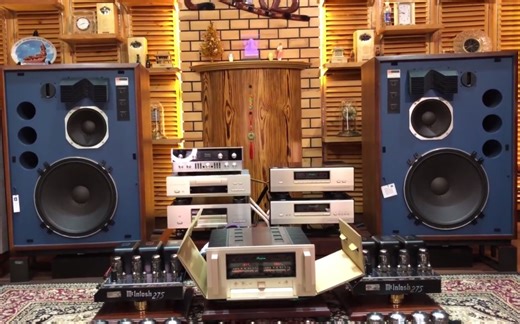 ｜发烧台对比｜价值百万的三款JBL43系列：4345 （￥1700,000 1981年发布）+ JBL4344 + JBL4343 三款超大尺寸的监听落地箱