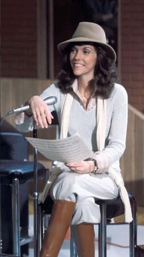 There's a Kind of Hush 1976 Carpenters