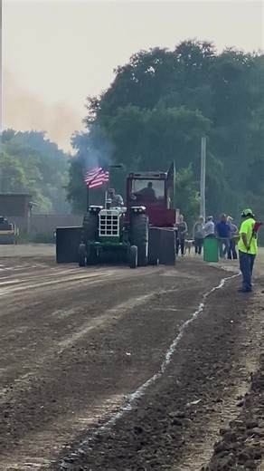 Overpowered Oliver!! #FarmStock #TractorPulling | Farm Stock Tractor Pullers