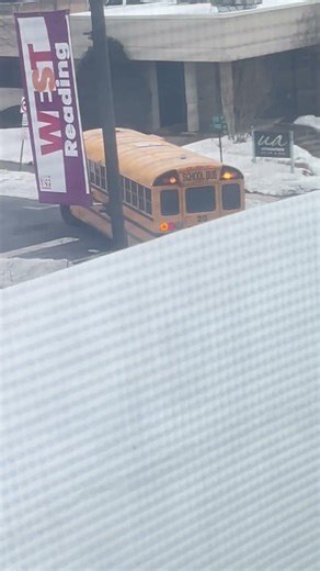 Bus 20 making a stop #bus20Productions